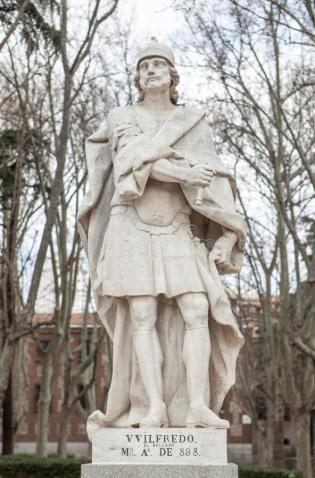sculpture-wilfred-hairy-plaza-de-oriente-madrid-spai-spain-february-was-visigothic-king-hispania-to-april-88039383.jpg